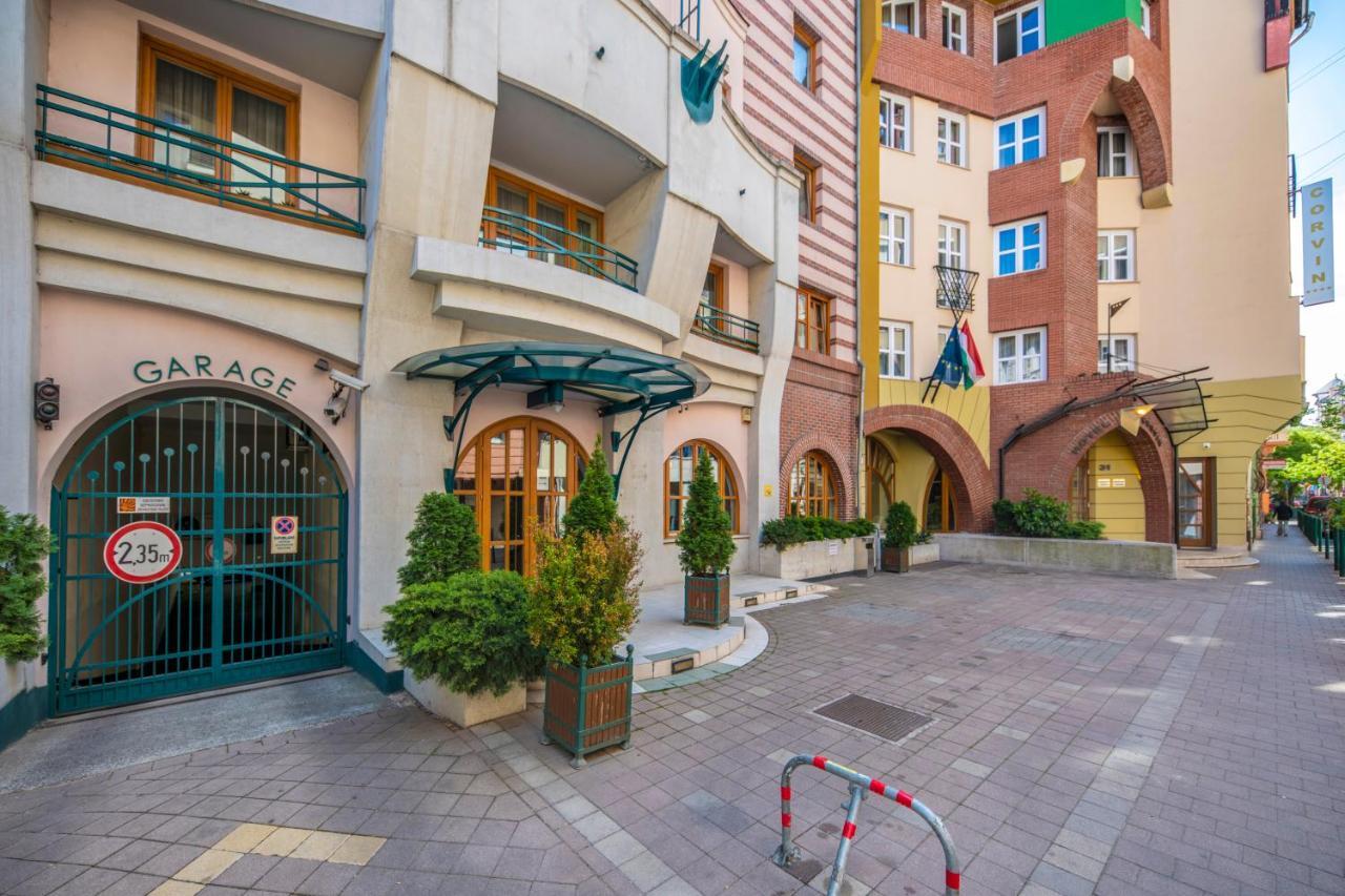 คอร์วิน โฮเทล บูดาเปสต์ - ซิสซิวิง Hotel ภายนอก รูปภาพ