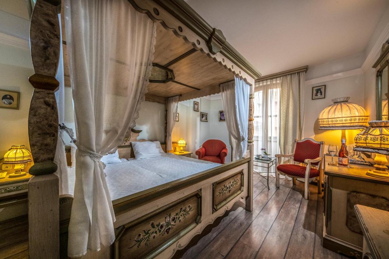 คอร์วิน โฮเทล บูดาเปสต์ - ซิสซิวิง Hotel ภายนอก รูปภาพ